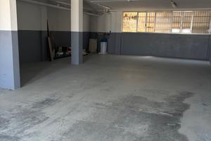 Magazzino 100 m2 Viale Bologna