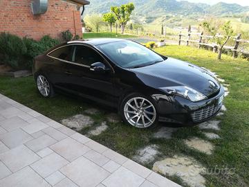 Laguna coupé 