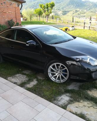 Laguna coupé 