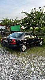 Mercedes C220