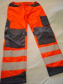 2 pantaloni nuovissimi dellawurth  30 euro caduno