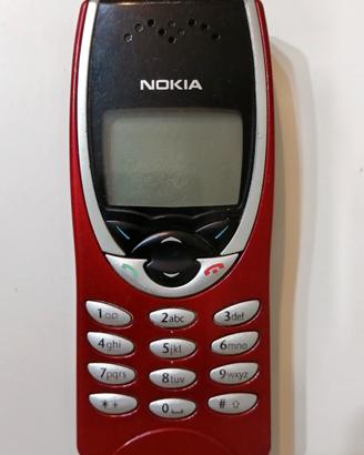 Nokia 8210 rosso