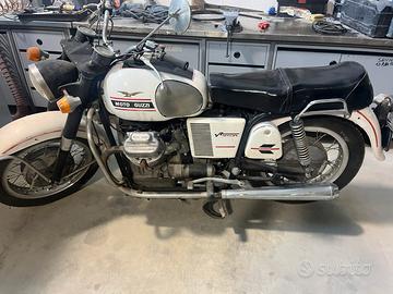 Guzzi v 70 d epoca