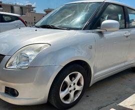 SUZUKI Swift 1.3 benzina - 2008