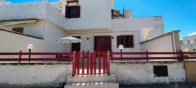 San Foca. Villetta 3 letto e terrazzo c/o mare