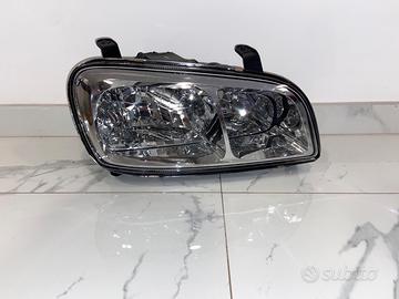 Faro anteriore Destro Originale Toyota 81110-42110