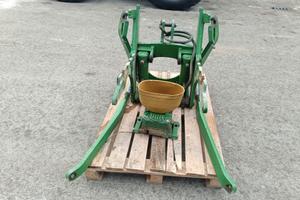 sollevatore anteriore e PTO per trattore John Deer