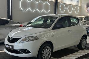 Lancia Ypsilon Rate 100€ al mese