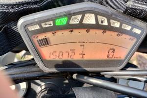 Ducati hypermotard 796