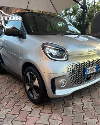 SMART EQ PASSION 04/22 KM.24635 UNIPRO.