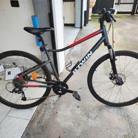 Bici Trekking B-Twin Riverside 500