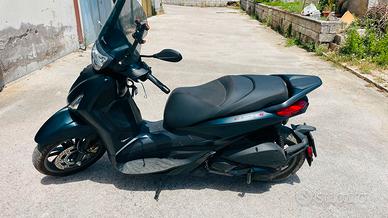 beverly 300s 