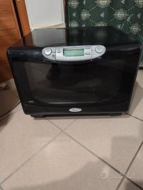 Forno a microonde Whirlpool sesto senso.