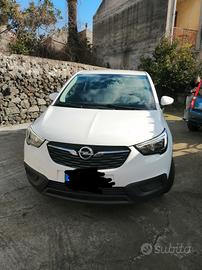 Opel crossland 2017