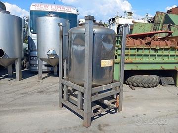 Cisterna in acciaio inox per alimenti