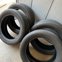 Quattro gomme Bridgestone