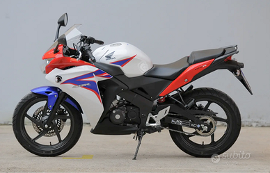 Honda CBR 125 R 2012