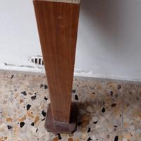 piede in legno 