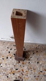 piede in legno 
