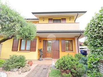 PORZIONE DI BIFAMILIARE A SAN GIORGIO BIGARELLO