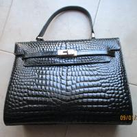 Borsa con maniglia pelle stampata