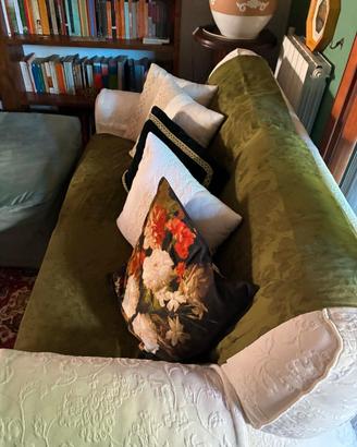 divano artigianale 3 posti bianco + puffo letto