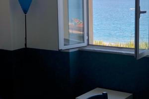 Grazioso bilocale fronte mare sestri levante
