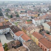 BILOCALE IN PIENO CENTRO AL PIANO TERRA