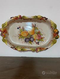 Piatto decorato in ceramica