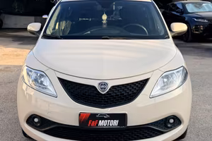 Lancia Ypsilon 1.2 Benz/Gpl 69 CV 5 porte Gold
