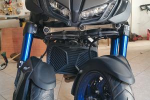 yamaha niken 850 cc