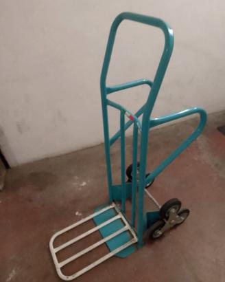 Carrello a tre ruote