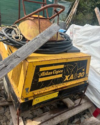 Taglia mattoni ad acqua,, + sabbiatrice completa