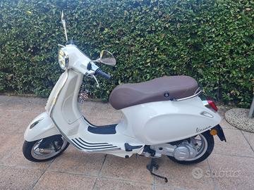 Piaggio Vespa 50 Primavera - 2019