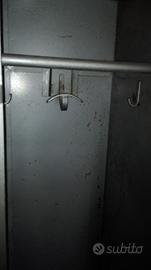 Armadietto spogliatoio metallico