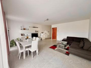 3 LOCALI A SANTA MARIA DI SALA