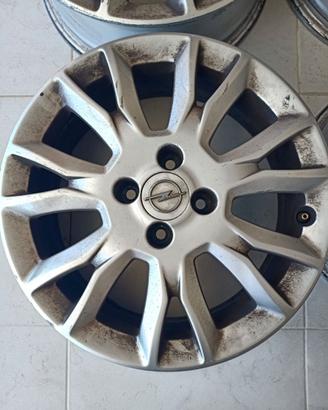 Cerchi auto Opel