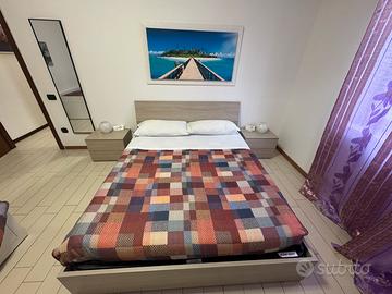 Camera da letto completa