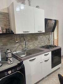 Blocco cucina completa lavatrice frigo