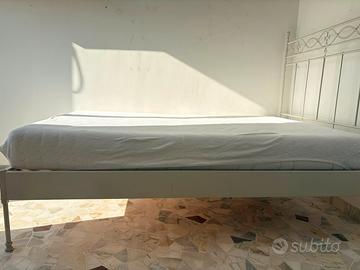Letto in ferro battuto 1 piazza e 1/2 + materasso
