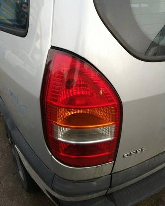 Fanale posteriore sinistro OPEL ZAFIRA del 2003