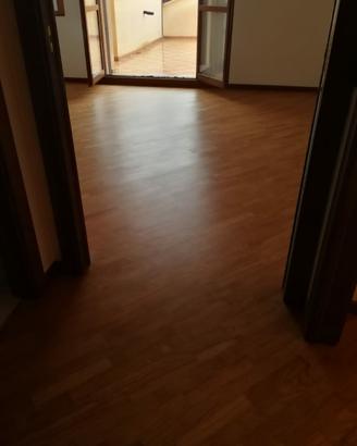 Posa levigatura parquet