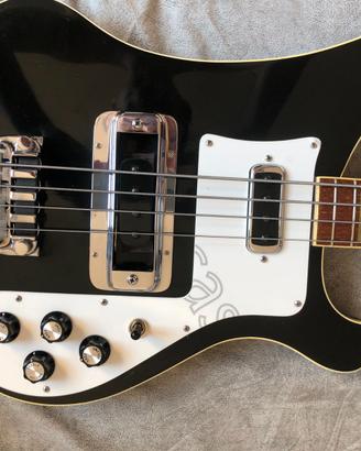 Basso Rickenbacker 4001 stereo