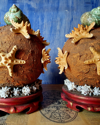 Soprammobili sfera con decorazioni