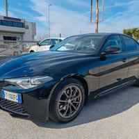 Alfa Romeo Giulia 2.2 TD 160cv AT8 Business - 2018