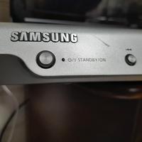 lettore DVD con telecomando 