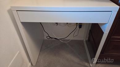 scrivania Micke ikea 73x50