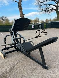 Leg Press Inclinata Professionale Impulse Fitness