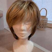 parrucca bionda donna