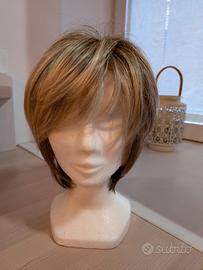 parrucca bionda donna